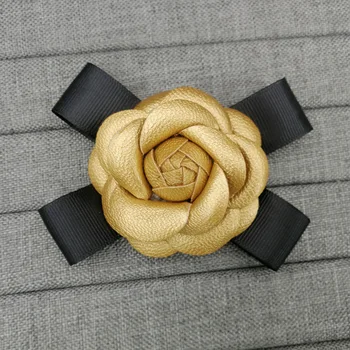 Modni Ženski Tkanine Camellia Cvet Broška za Poroko Velik Ročno Lok Črno Belo Usnje Broške za Ženske Kostum Nakit