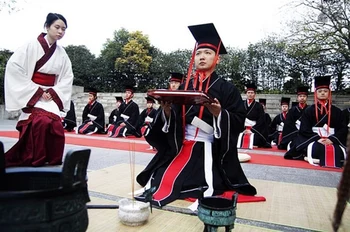 Starodavne Kitajske Diplomirani Hanfu Klobuk Moških Odraslih Headdress Hanfu Krono Cosplay Stari Pribora Black Ravno Krono Hanfu Klobuk Za Moške