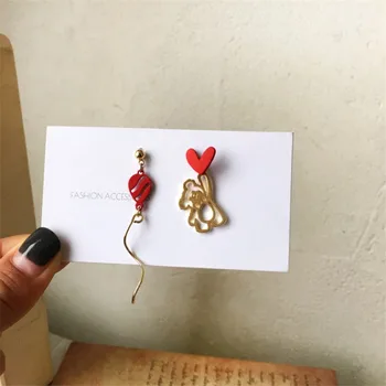 Nova Moda srčkan asimetrične rdečo balon srce ljubezni, Zlato kovinsko nosi Uhane svetlobe luksuzni darilni korejski za ženske, Dekleta Nakit